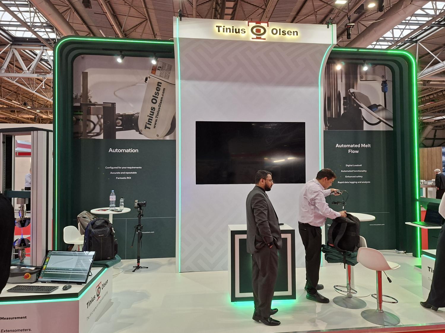 Home Page Include - New Dimension Exhibitions Ltd -  Exhibition Stands UK